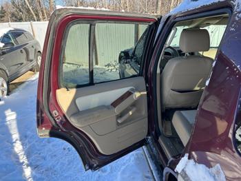 2008 ford explorer eddie-bauer-4.0l-4wd with 175164 miles for sale near elk-river, minnesota 1300ed6b064444c98d5312652c513abd.jpeg
