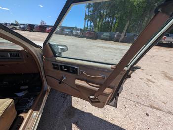 1988 buick lesabre custom with 117412 miles for sale near elk-river, minnesota 136a9e2e09cc46d09c5dcd0f0b658fde.jpg