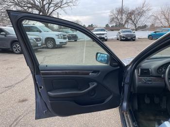 2002 bmw 3-series 330i-sedan with 161103 miles for sale near fridley, minnesota 13bc6da00e1e4f09b6e9210e13dea1b6.jpeg