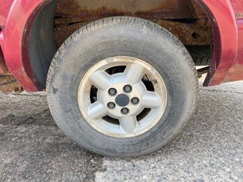 2003 chevrolet s10-pickup ls-crew-cab-4wd with 200963 miles for sale near elk-river, minnesota 13d963c8cc814d86afb3d92fa2682391.jpeg