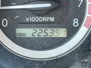 2004 toyota sienna le---7-passenger with 225351 miles for sale near fridley, minnesota 13e0ee05f76549f9ae9a60b354929faf.jpeg