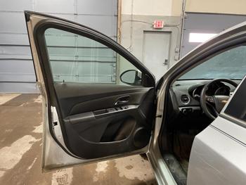 2015 chevrolet cruze 1lt-auto with 177421 miles for sale near elk-river, minnesota 1430c0561d4744e39ba127f634b8ec26.jpg