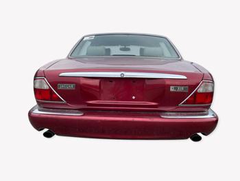1998 jaguar xj-sedan xj8 with 122279 miles for sale near elk-river, minnesota 147ac76656f649d98d3dccd7c14991cf.jpg