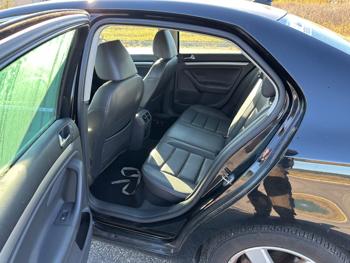 2009 volkswagen jetta se with 123370 miles for sale near elk-river, minnesota 149fd140dd374c1eb358fcbcc67068ce.jpeg