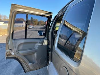 2007 jeep liberty sport-4wd with 179296 miles for sale near elk-river, minnesota 14a97afe64814491896368f3a6d0dcdc.jpeg