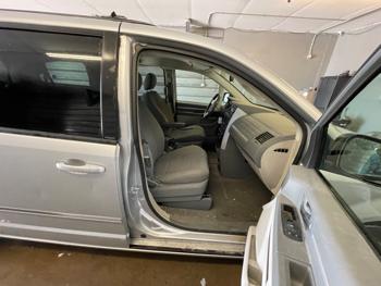 2008 dodge grand-caravan sxt with 186501 miles for sale near elk-river, minnesota 14cda32696d546febb1cf6cf43278be8.jpeg