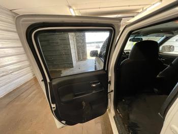 2009 chevrolet colorado lt1-crew-cab-4wd with 172923 miles for sale near elk-river, minnesota 14e7e98b8cab4a4aa562d8f515e9ad43.jpeg