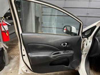 2014 nissan versa-note sv with 111367 miles for sale near elk-river, minnesota 153fdc6f975649de84638f318bf05178.jpg