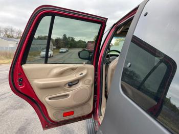 2000 ford expedition eddie-bauer-4wd for sale near elk-river, minnesota 155c75975678442e8cfc5e64b26776b6.jpeg