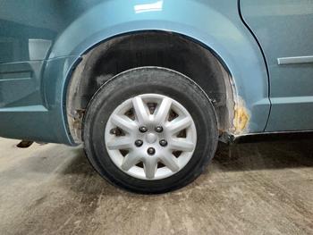 2010 chrysler town-&-country lx with 126535 miles for sale near elk-river, minnesota 1619b1ad619242e7b7bf3b49d8a8f607.jpeg