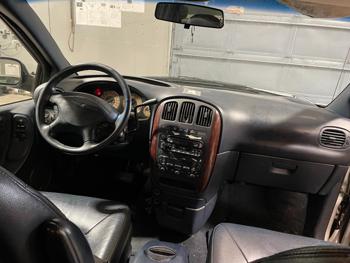 2001 chrysler town-and-country lxi with 235481 miles for sale near elk-river, minnesota 1674e9e31ce346e093ed895a74627120.jpg