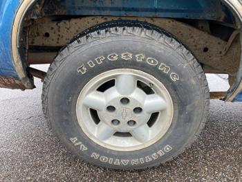 2001 chevrolet s10-pickup ext.-cab-4wd with 140781 miles for sale near elk-river, minnesota 1680a80dcdb645c0b31869a741779ffb.jpeg