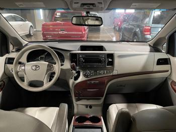 2011 toyota sienna with 212471 miles for sale near elk-river, minnesota 174ecc4946e3469b8b552957f645eab9.jpg