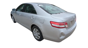 2010 toyota camry le-6-spd-at with 117426 miles for sale near elk-river, minnesota 1772ab14bd944779810f6babb4ba7b07.png