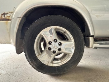 2002 infiniti qx4 4wd with 217584 miles for sale near elk-river, minnesota 17ed9d22602242cf8e877af1bdffe9b4.jpeg
