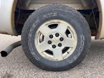 2005 chevrolet silverado-1500 ls-crew-cab-4wd with 291163 miles for sale near fridley, minnesota 1825926d58244abea289a19398dfe7d9.jpeg