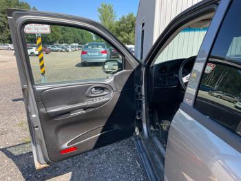 2005 chevrolet trailblazer ls-4wd with 219640 miles for sale near elk-river, minnesota 183126b6fddb4d9c9c0bfb3035f5c9de.jpeg