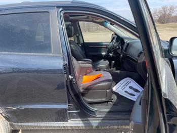 2010 hyundai santa-fe se-3.5-awd with 179803 miles for sale near jordan, minnesota 1857771741e14181b2345e2fa1e08c65.jpeg