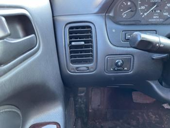 1996 nissan maxima with 267808 miles for sale near elk-river, minnesota 18e8125a30db4f94be4fef0528f4ec32.jpg