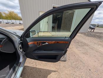 2006 mercedes-benz e-class e350 with 132043 miles for sale near elk-river, minnesota 1906e34cdf08415a9a0069c466fc7c6d.jpg