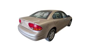 2002 oldsmobile alero gl1-sedan with 105324 miles for sale near elk-river, minnesota 192e227b547349c2a4691d95c2ae1c8e.jpg