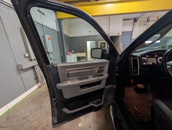 2014 ram 1500 slt-quad-cab-4wd with 160209 miles for sale near elk-river, minnesota 19336689905045f98f50f89ab181aa4b.jpg