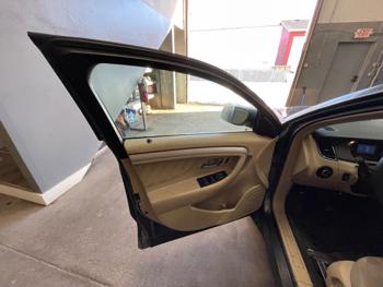 2016 ford taurus se-fwd with 153657 miles for sale near elk-river, minnesota 19f67392becc4c1c88abe98eb7717951.jpeg