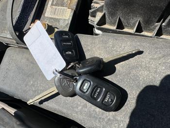 2003 toyota camry le with 190592 miles for sale near elk-river, minnesota 19fd7b4df5194fcf9faccc7ee7a8e753.jpeg