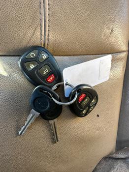 2009 chevrolet suburban lt1-1500-4wd with 272699 miles for sale near elk-river, minnesota 1a97de02c3374357a1e78b54d3738570.jpeg