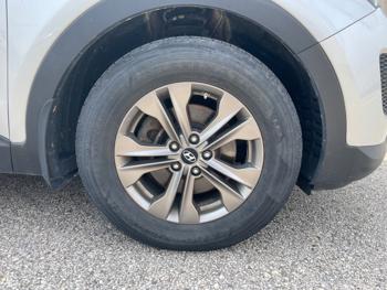 2013 hyundai santa-fe sport-2.4-awd with 178103 miles for sale near burnsville, minnesota 1a9e73c5dbf44c8692257c1e7a783fb9.jpeg