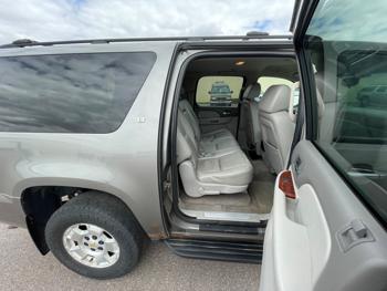 2009 chevrolet suburban lt1-1500-4wd with 253232 miles for sale near redwood-falls, minnesota 1aa95dfda0bb486285e5c91e23786887.jpeg