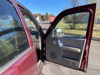 2003 jeep liberty limited-4wd with 197365 miles for sale near elk-river, minnesota 1ab0b96ef77b47a9913f18b649f546b9.jpeg