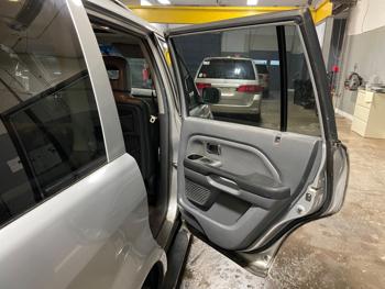 2005 honda pilot ex-l with 286177 miles for sale near elk-river, minnesota 1ab33e35703c44a595f4963849053092.jpeg