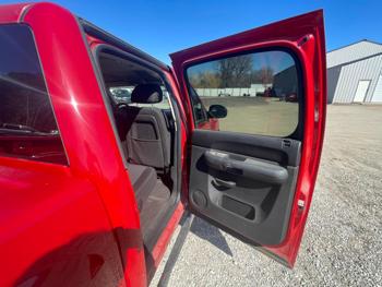 2011 chevrolet silverado 1500 with 114910 miles for sale near elk-river, minnesota 1b249209635f4e73af053fd52aaa93d9.jpg