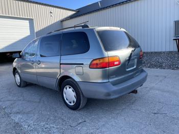 2000 toyota sienna le with 228134 miles for sale near elk-river, minnesota 1b4a53d5105e415d93f4fa348cb41dbd.jpg