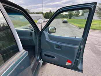 1997 ford explorer xlt-4-door-awd with 172185 miles for sale near elk-river, minnesota 1b53ec29746c460392ac04d4848df138.jpeg