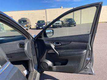 2019 nissan rogue s-2wd with 234495 miles for sale near redwood-falls, minnesota 1b58641f7adb4d25ad15dfc1a8ac08b0.jpeg
