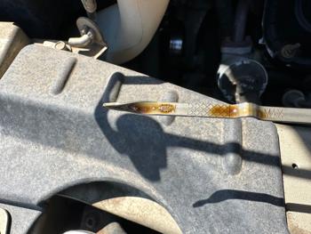 2005 chrysler town-&-country touring with 175445 miles for sale near elk-river, minnesota 1b940e4560944b7aaf8e90d440bf5a82.jpeg