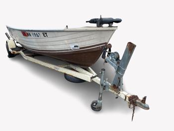 1984 crestliner . for sale near elk-river, minnesota 1bd47b014caf4dfd9f208445a1312b36.jpg