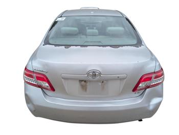 2010 toyota camry le-6-spd-at with 117426 miles for sale near elk-river, minnesota 1c20983bb75e4c24adcdaf5f7b8993a8.jpg