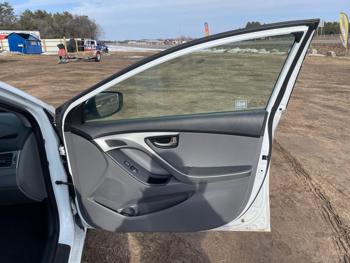 2015 hyundai elantra limited with 111174 miles for sale near rice, minnesota 1c34f0f899324e9eafd3dcae05863e43.jpeg