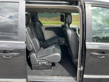 2016 chrysler town-&-country touring with 144645 miles for sale near elk-river, minnesota 1c591cf050c640418c606f04a1c2f5bf.jpeg