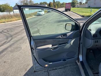 2006 toyota sienna le-7-passenger with 186110 miles for sale near elk-river, minnesota 1c90baa88dd2495d8c3dfb21a5531436.jpg