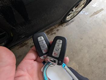 2012 hyundai sonata limited-auto with 299773 miles for sale near elk-river, minnesota 1c91729bad37481fb52291b3d3772d4d.jpg