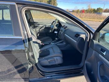 2009 volkswagen jetta se with 123370 miles for sale near elk-river, minnesota 1d15ea27de4b4a959f4f02054b8be7af.jpeg