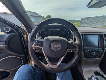 2014 jeep grand-cherokee summit-4wd with 200569 miles for sale near elk-river, minnesota 1d566a8041e04b94a6ceb6a81f6543ec.jpg