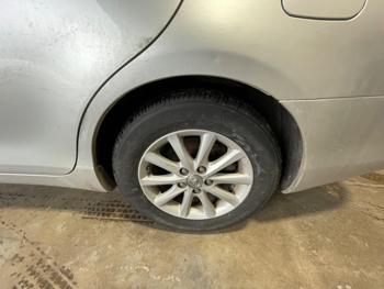 2011 toyota camry base-6-spd-at with 254450 miles for sale near elk-river, minnesota 1d579efbbf55456799b8ff9e18f716cc.jpeg