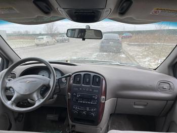 2002 chrysler town-and-country ex--touring-edition with 145628 miles for sale near elk-river, minnesota 1d613bab596f465a988a235e2e7dc25b.jpg