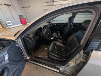 2000 audi a6 2.7t with 136342 miles for sale near elk-river, minnesota 1d6a0d76c3b248d587a53d7785527899.jpg