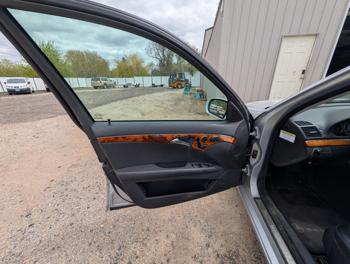 2006 mercedes-benz e-class e350 with 132043 miles for sale near elk-river, minnesota 1e3df687cb4846ee85a11b80e47b18ee.jpg